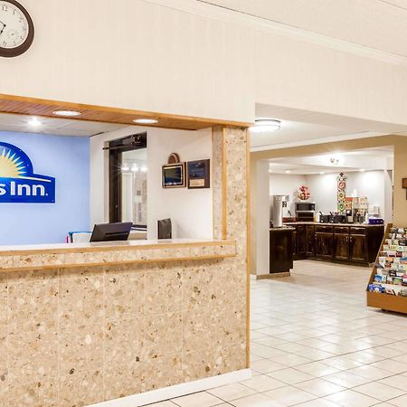 Days Inn Syracuse East Syracuse Exteriér fotografie