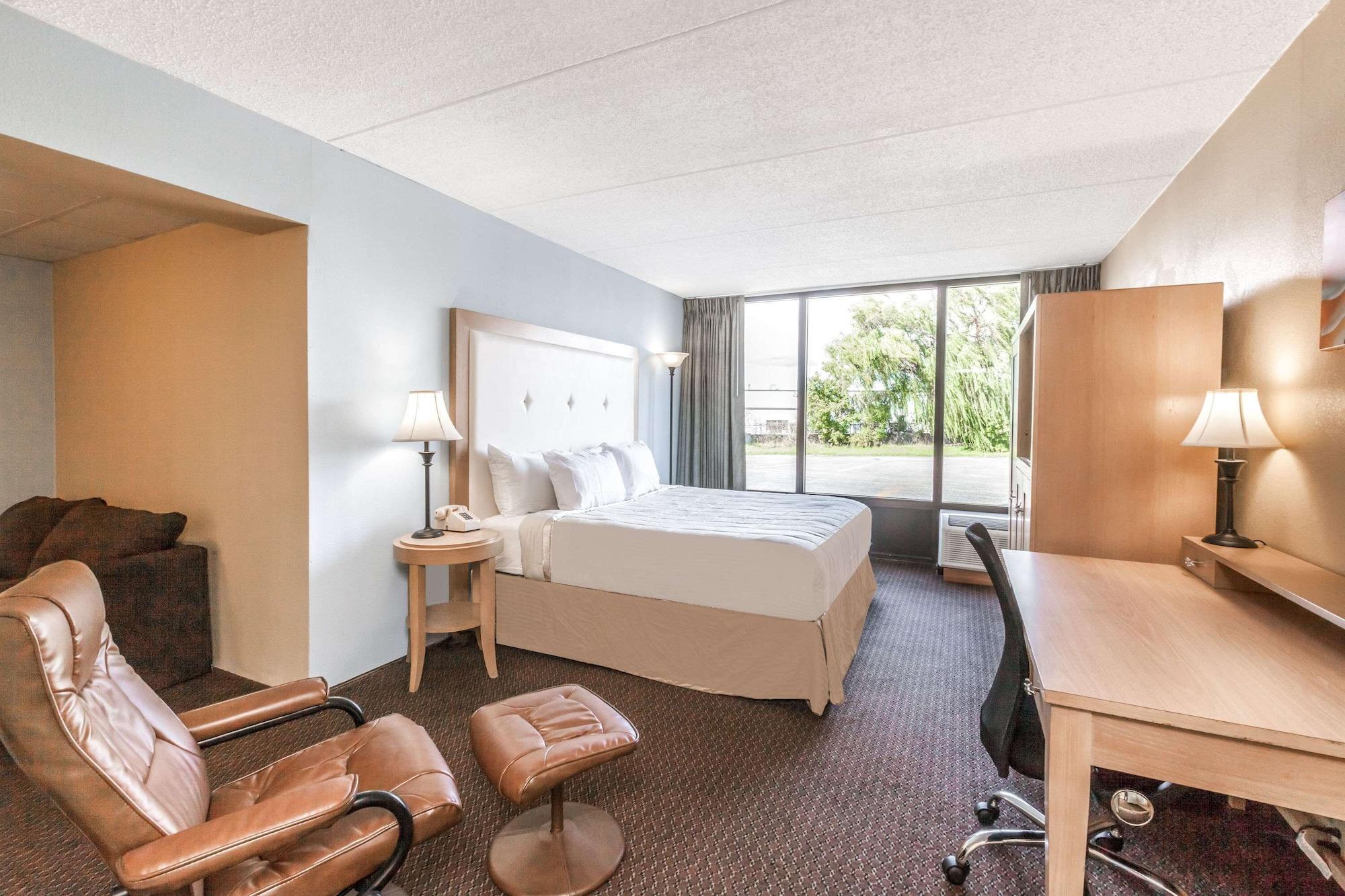 Days Inn Syracuse East Syracuse Exteriér fotografie
